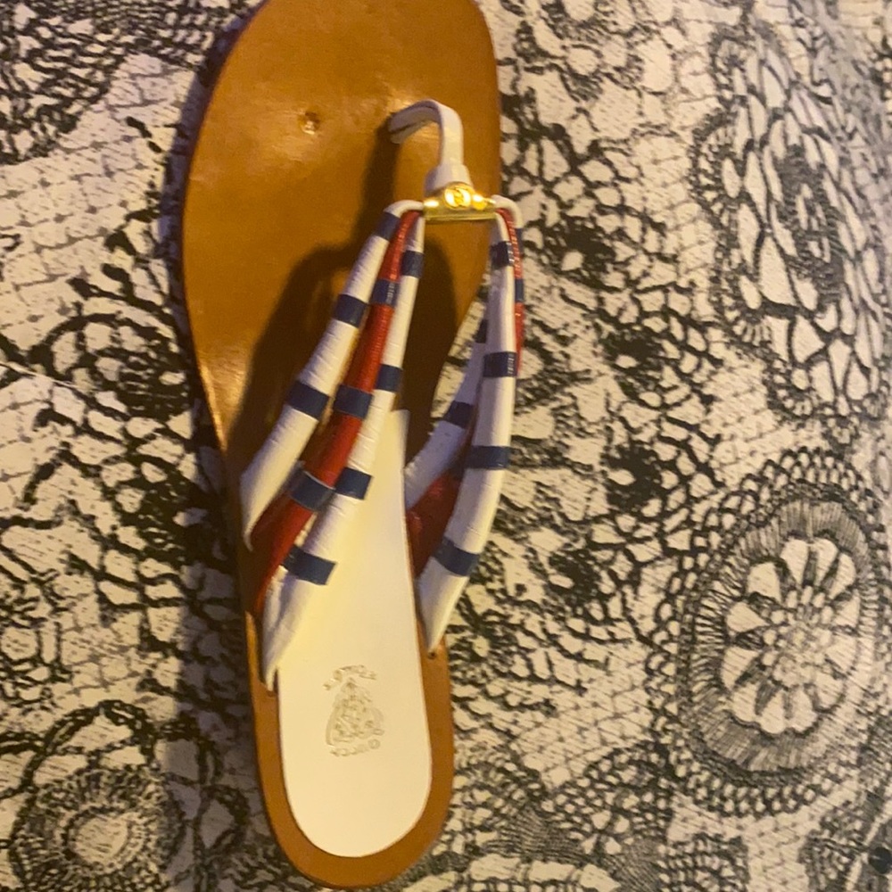 Authentic Gucci thong sandals